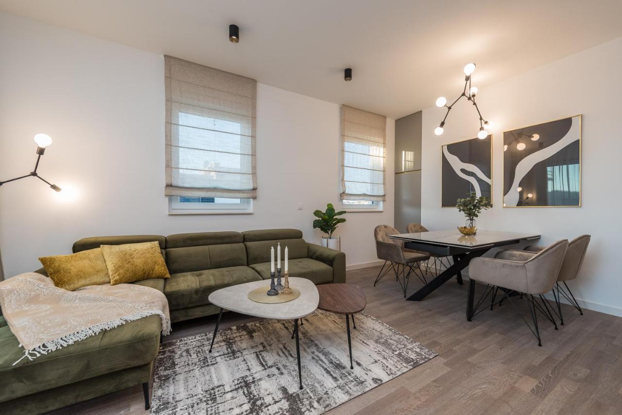 Green Sky Luxury Penthouse Apartment Задар Екстериор снимка